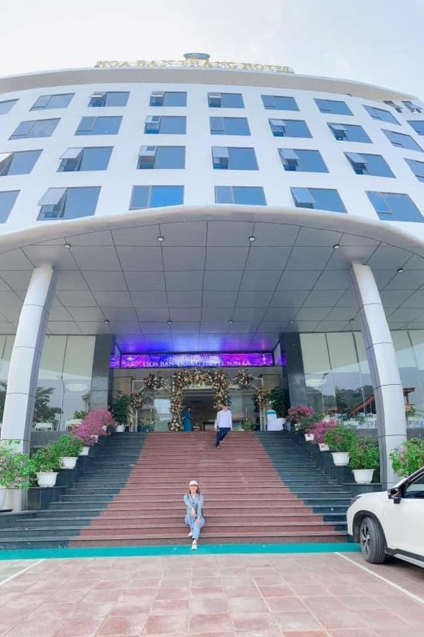 Khach San Hoa Ban Trang Hotel Son La Exterior foto