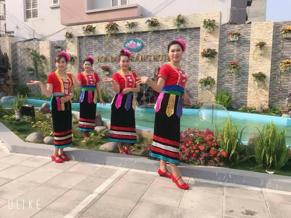 Khach San Hoa Ban Trang Hotel Son La Exterior foto